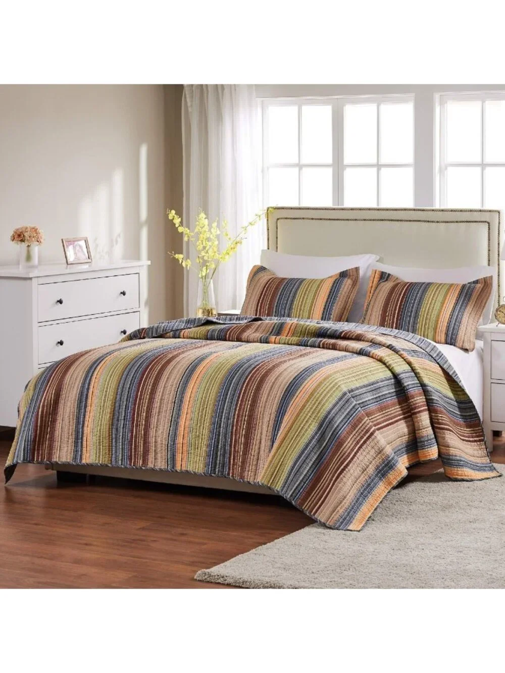 RetroChic Reversible Striped Comforter 95x106 King Queen Quilt Blanket Bedspread